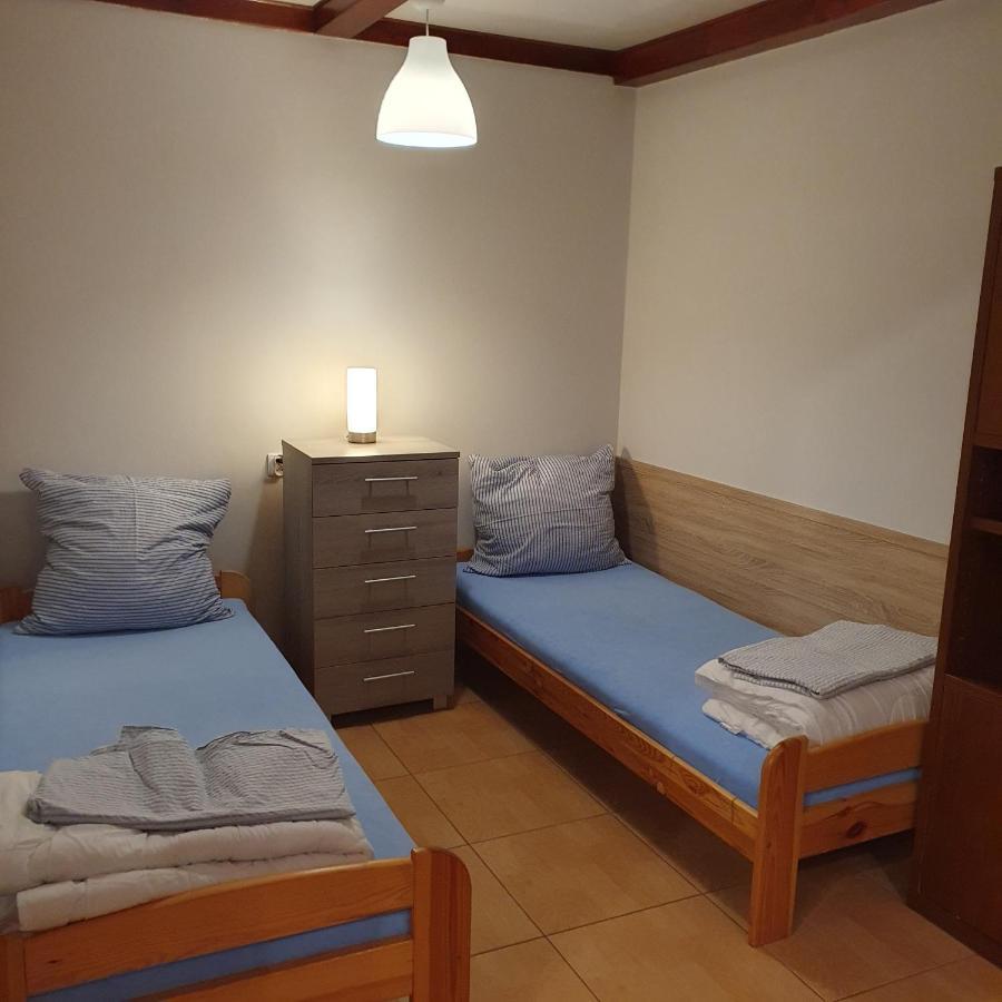 Noclegi Silesia Aster Tychy Zimmer foto